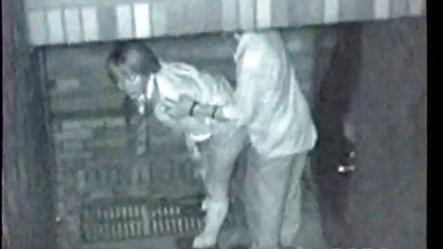 Rua fica com xxx vídeo brasileiro cum no pescoço depois de foder