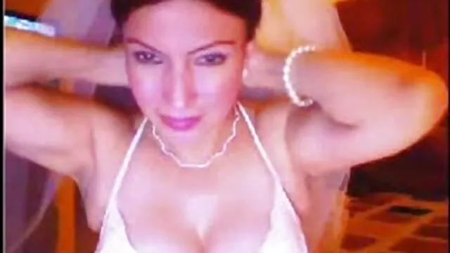 Pervertido amarrado e pronto para sexo anal vídeo pornô anal brasileiro