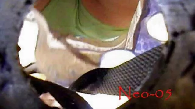 Miúda gorda a pornô com mulher brasileira dar prazer com o seu brinquedo sexual