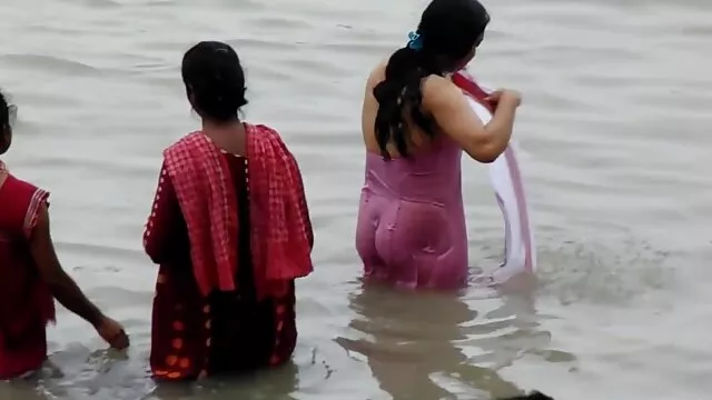 Madrasta Loira quero ver o vídeo pornô brasileiro Madura com óculos de manhã cedo