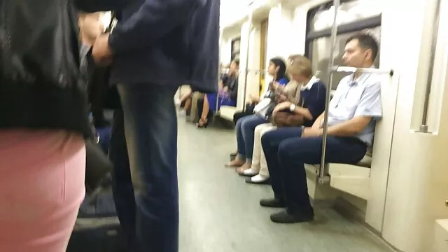 toma um video prono brasileira duche quente e húmido